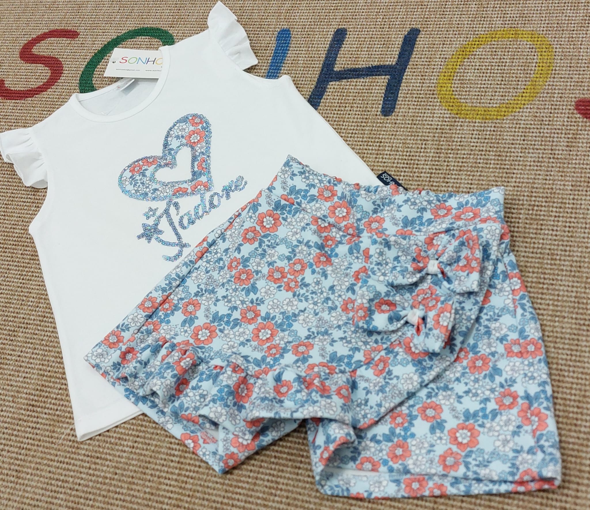 Conjunto saia calção flores azuis