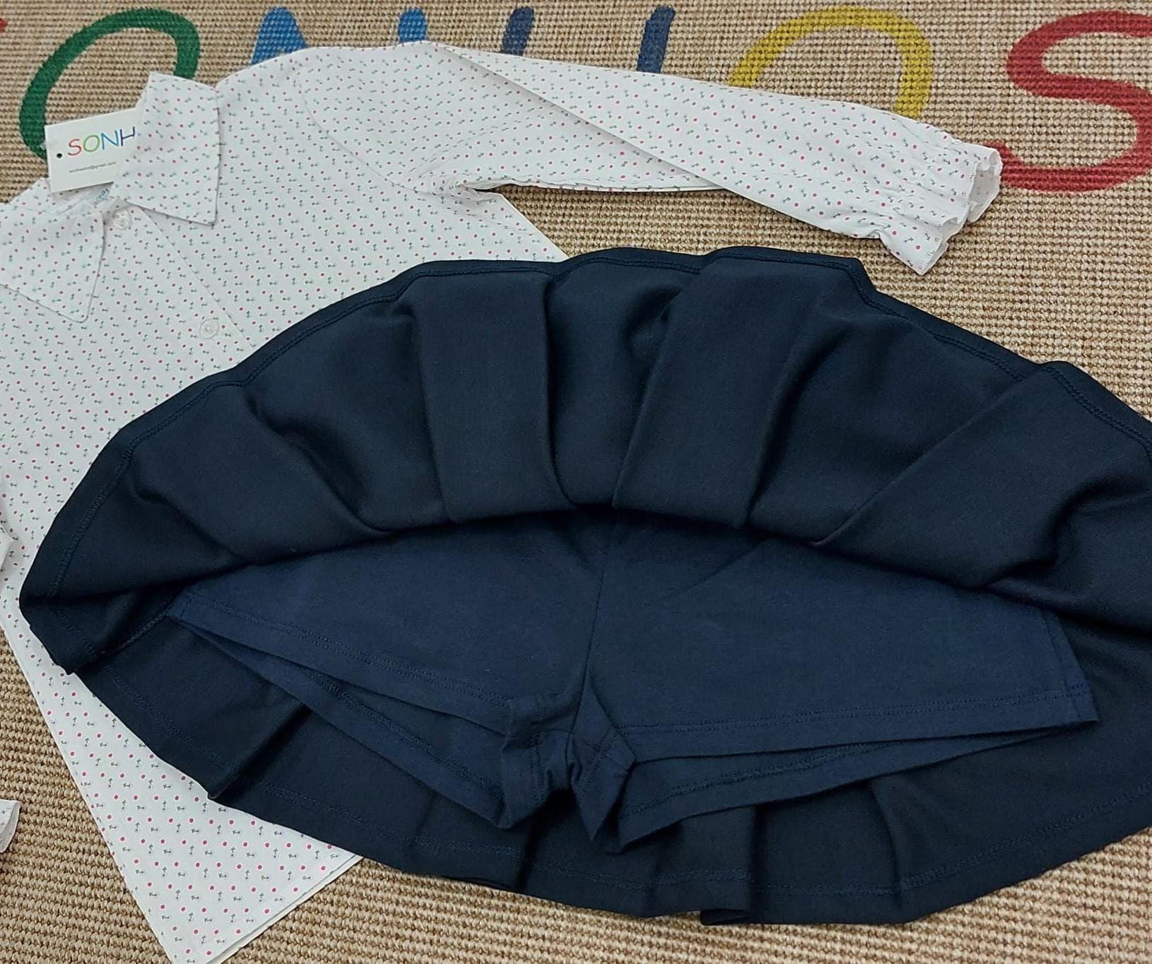 Conjunto camisa pintas rosa