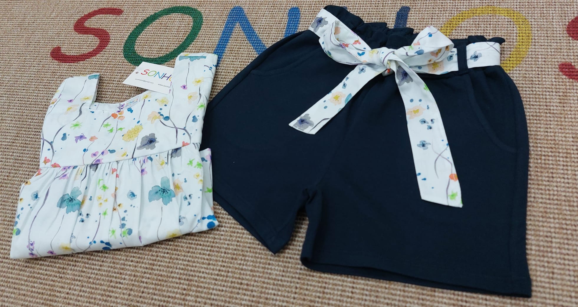 Conjunto calção blusa flores