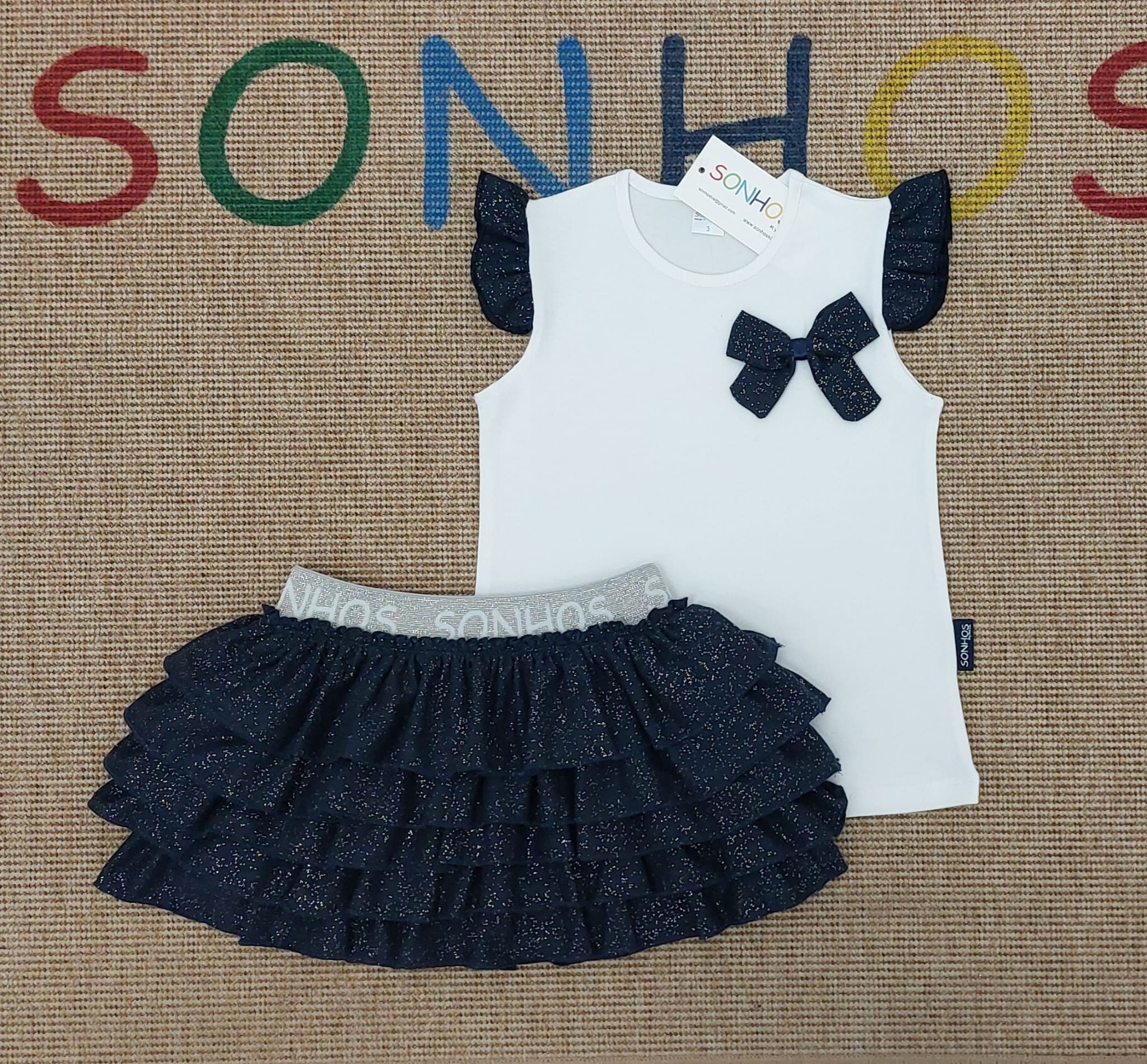 Conjunto saia 5 folhos