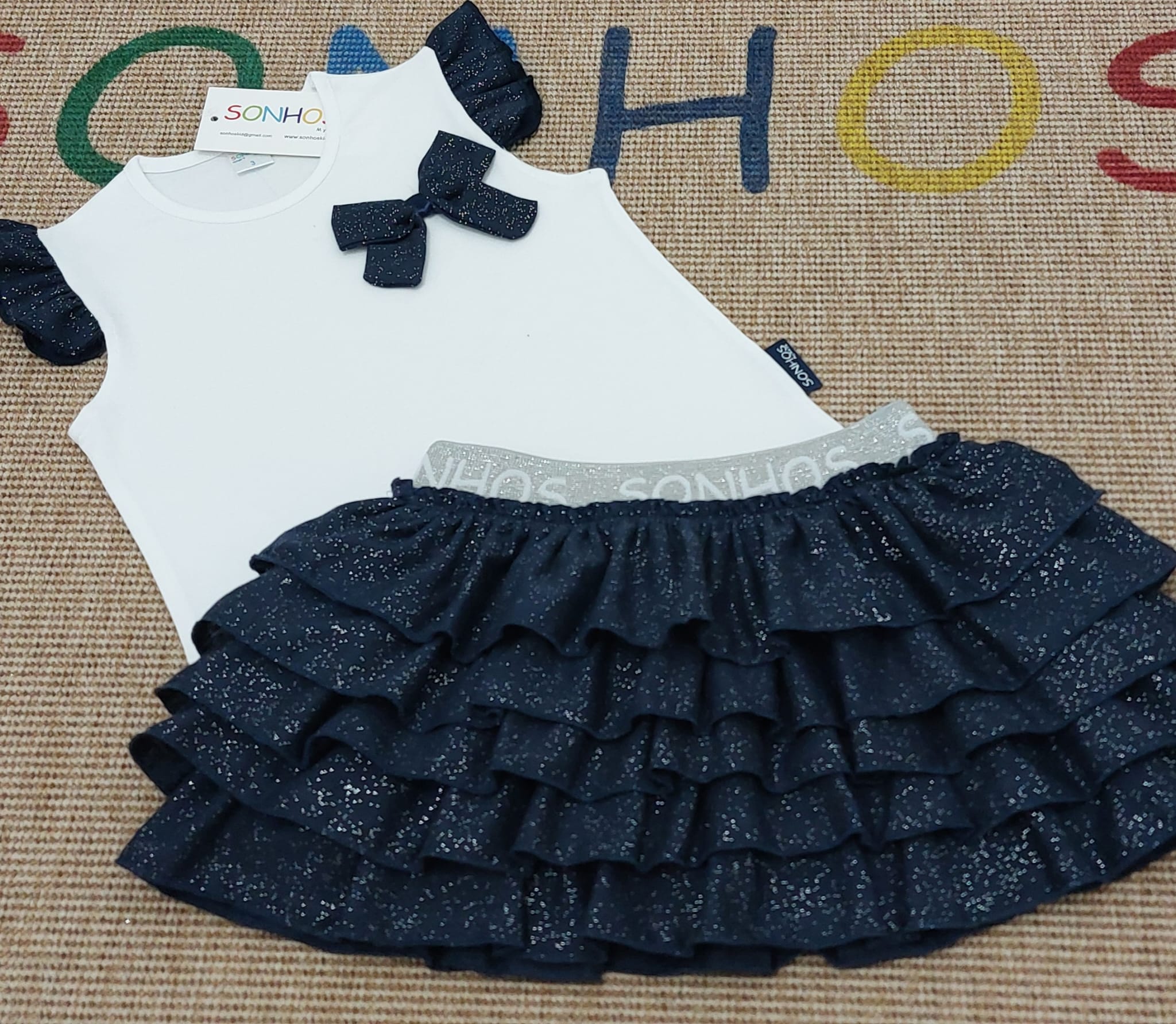Conjunto saia 5 folhos