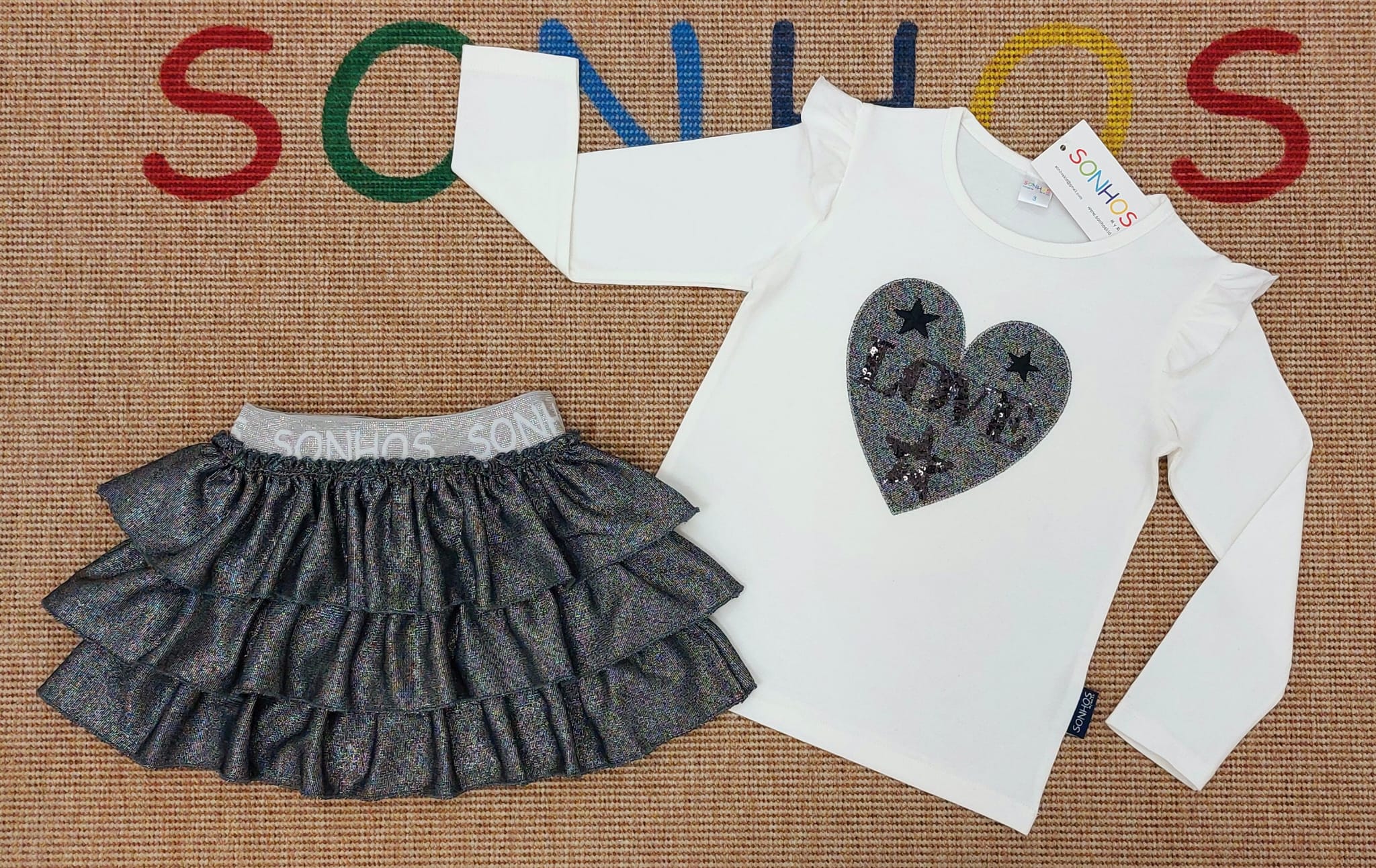 Conjunto de saia de 3 folhos LOVE Sonhoskid