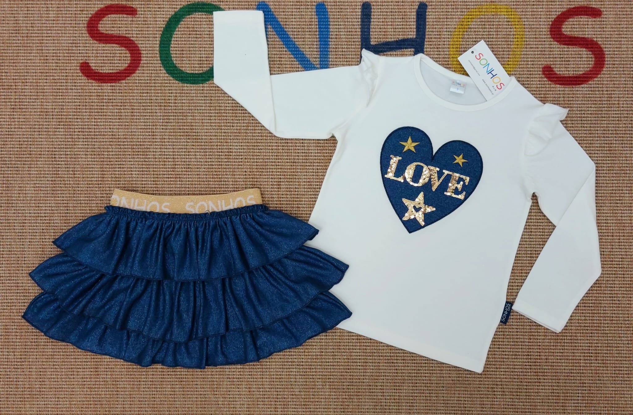 Conjunto de saia de 3 folhos LOVE Sonhoskid